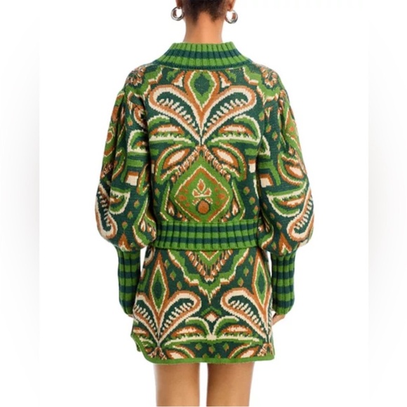 FARM RIO Green Pinneaple Ikat Sweater NWT Size S Small - Picture 2 of 9